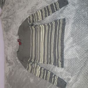 Gray long sleeve striped shirt (women's)